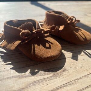 Old Navy Tan Baby Moccasins